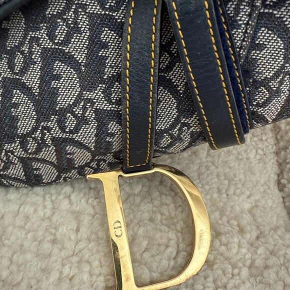 Authentic Vintage Christian Dior Saddle Bag - Picture 4 of 12